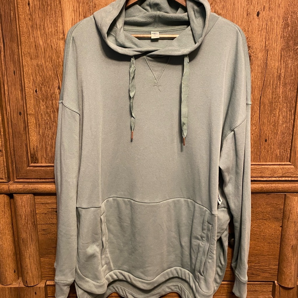 NWT Old Navy Women’s Blue Split-Side Comfy Hoodie Size: XL